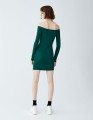 PRĄŻKOWANA SUKIENKA OFF SHOULDER (M)