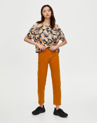 MUSZTARDOWE SPODNIE MOM JEANS (32)