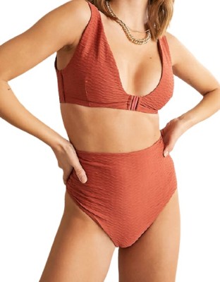Teksturowane rdzawe figi bikini (32)