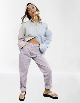 Liliowe mom jeans kieszenie (24/30)