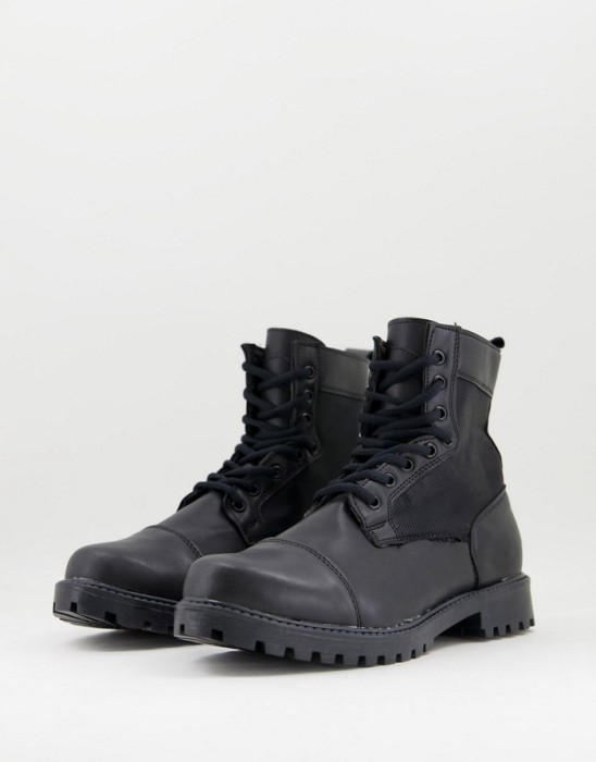 CZARNE SZNUROWANE BUTY (44)