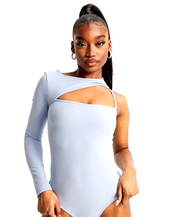 BŁĘKITNE BODY CUT OUT (40)