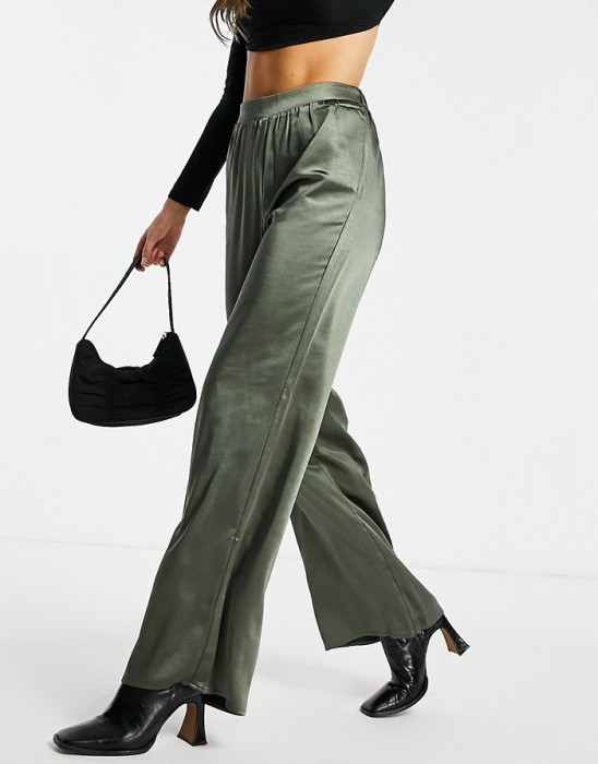 SATYNOWE SPODNIE KHAKI (M)