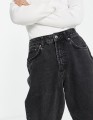 CZARNE MOM JEANS ZAMEK (W26L28)