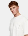 ŚMIETANKOWY T-SHIRT KIESZONKA (XS)