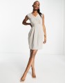 BEŻOWA SUKIENKA V NECK (38)
