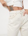 BEŻOWE MOM JEANS WYSOKI STAN (W26L32)