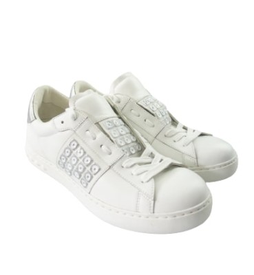 Białe sznurowane tenisówki (42)