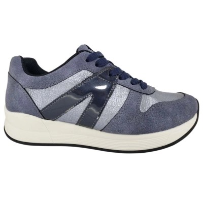 Sznurowane buty sportowe (37)