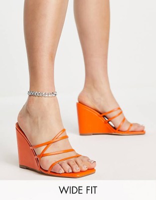 Pomarańczowe klapki koturna (40)