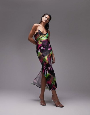 Kolorowa satynowa sukienka wzór (40)