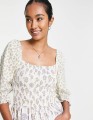 Biała bluzka wzór kwiaty (2XL)