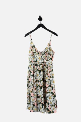 Jasnoróżowa sukienka floral print (40)