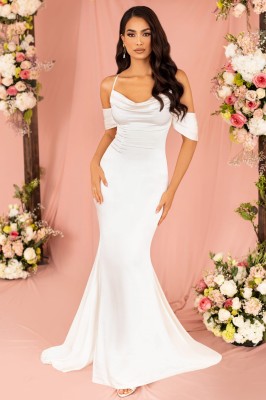 Satynowa asymetryczna sukienka (40)