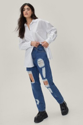 Ciemnoniebieskie mom jeans dziury (32)