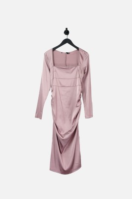 Satynowa sukienka brudny róż (38)