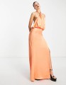 Satynowa sukienka maxi (36)