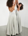Satynowa sukienka maxi (36)