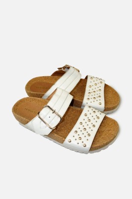 Białe klapki ćwieki olyvia (37)