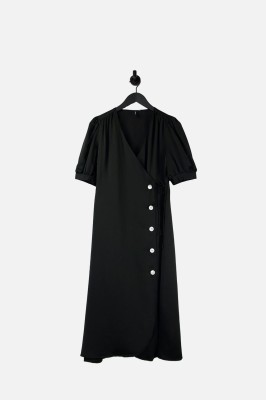 Satynowa czarna sukienka (M)