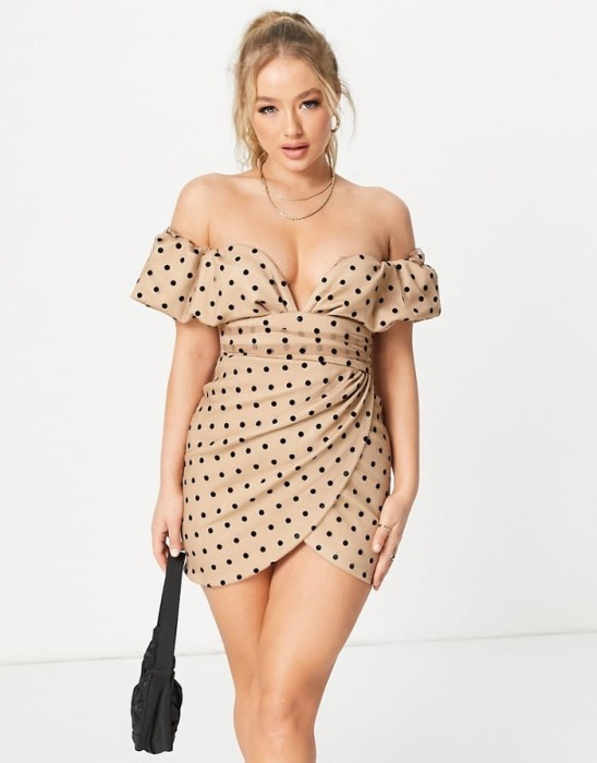 Beżowa sukienka mini grochy (32)