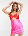 Różowo czerwona sukienka mini (44)
