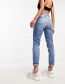 Niebieskie jeansy 7/8 dziury (26)
