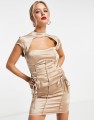 Satynowa mini sukienka cut out (38)