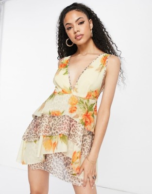 Kolorowa sukienka v neck (36)