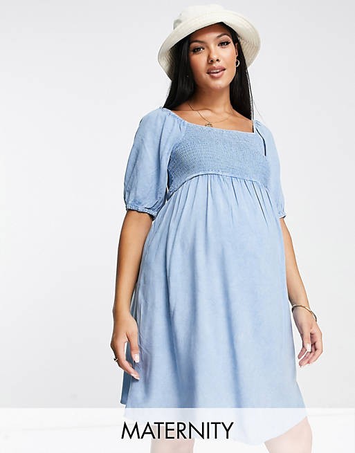 New Look Maternity shirred denim mini dress with_yy.jpg