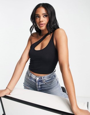 Czarny top wycięcie (34)