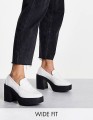 Białe buty słupek (41)