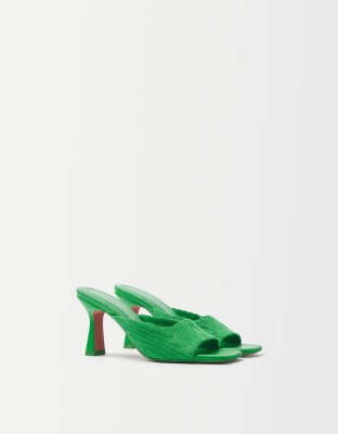 Zielone klapki obcas (41)