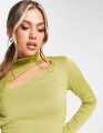Zielona sukienka cut out (36)