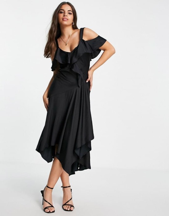 Czarna sukienka v neck (36)