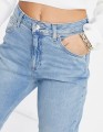 Niebieskie mom jeans 7/8 (W26L28)