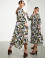 Sukienka oversize kwiaty v neck (32)