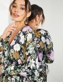 Sukienka oversize kwiaty v neck (32)