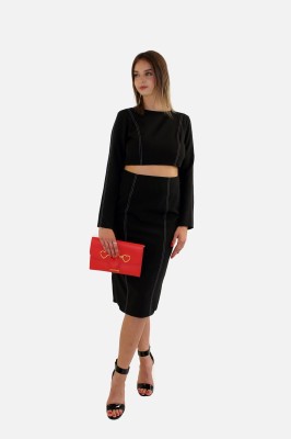 Czarna sukienka midi cut out (38)