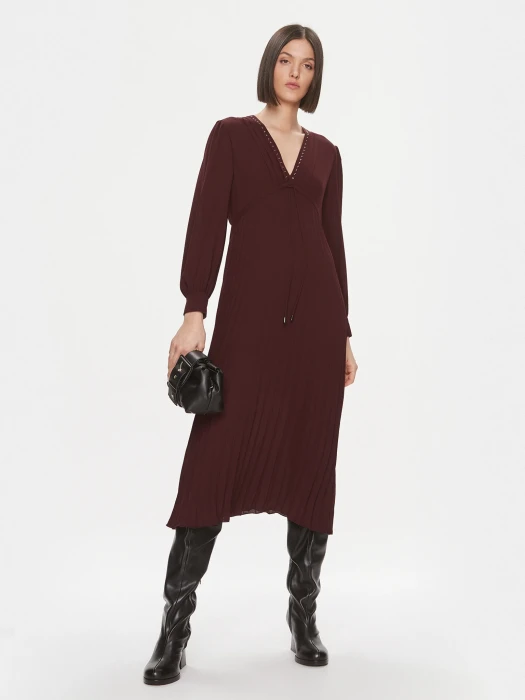 liu-jo-sukienka-codzienna-mf3184-t0414-bordowy-regular-fit-0000303243814 (1).webp
