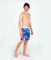 Niebieskie boardshorty wzór (28)
