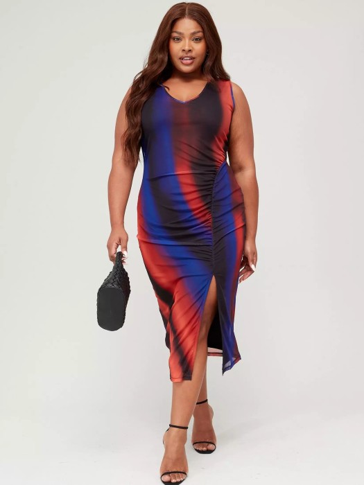 Czarna sukienka wzór rozcięcie (54)