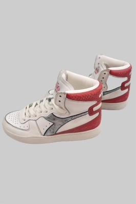 Białe logowane sneakersy (38)