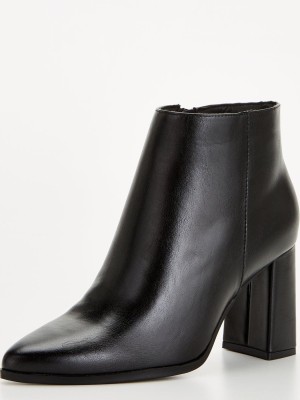 Czarne botki słupek (39)