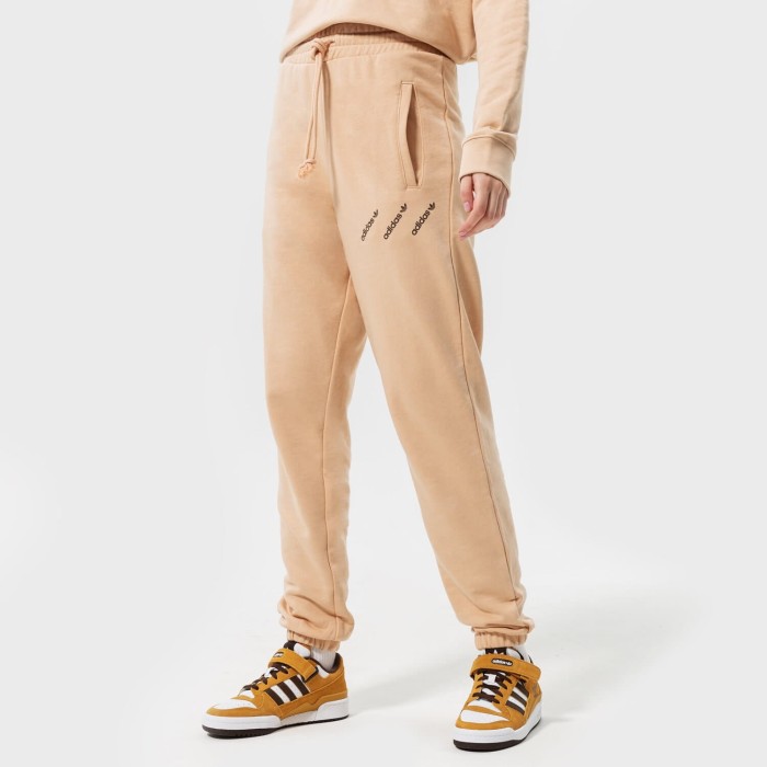 Beżowe spodnie TRACK PANTS HM4871 (34)