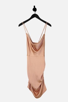 Satynowa gładka sukienka (34)