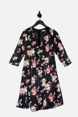 Czarna sukienka floral print (M)