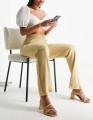y-a-s-exclusive-split-front-pants-in-pale-khaki (3).jpg