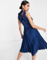 closet-london-high-neck-pleated-midi-dress-in-navy (3).jpg