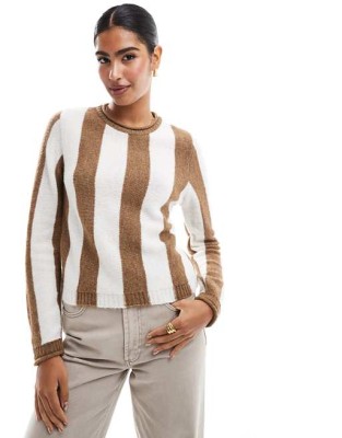 Dwukolorowy sweter oversize (36-38)